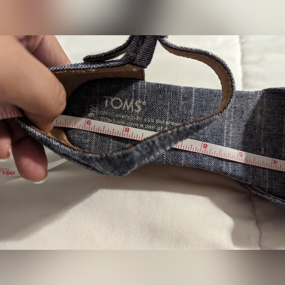 Toms Chambray Cork Bottom Wedge Peep toe Sandals Size 9 - Picture 10 of 10